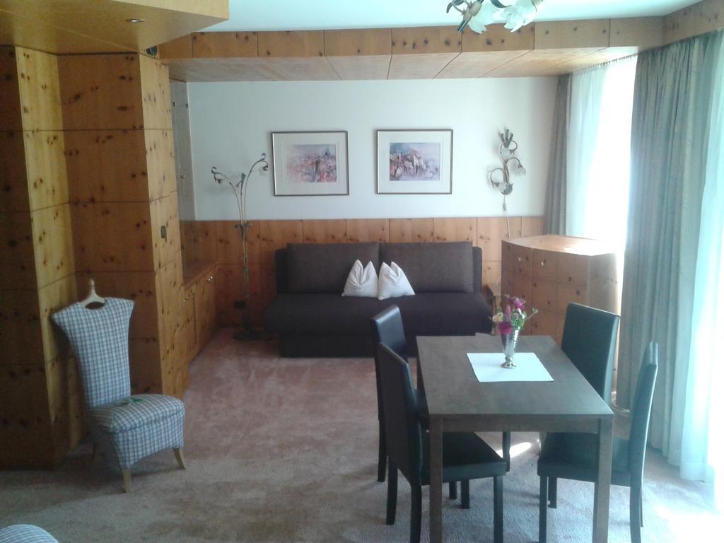 Ski & Golf Apartment Zell Am See Room photo